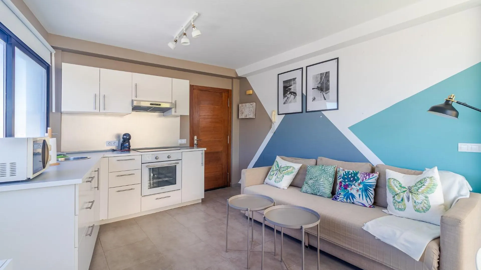 Flatguest Cotillomar Lagos